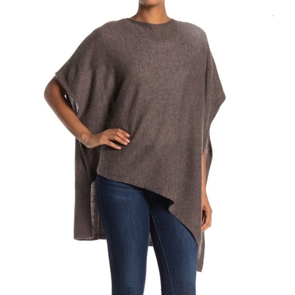 Catherine Malandrino Sweaters - Catherine Malandrino Tissue Cashmere Poncho
